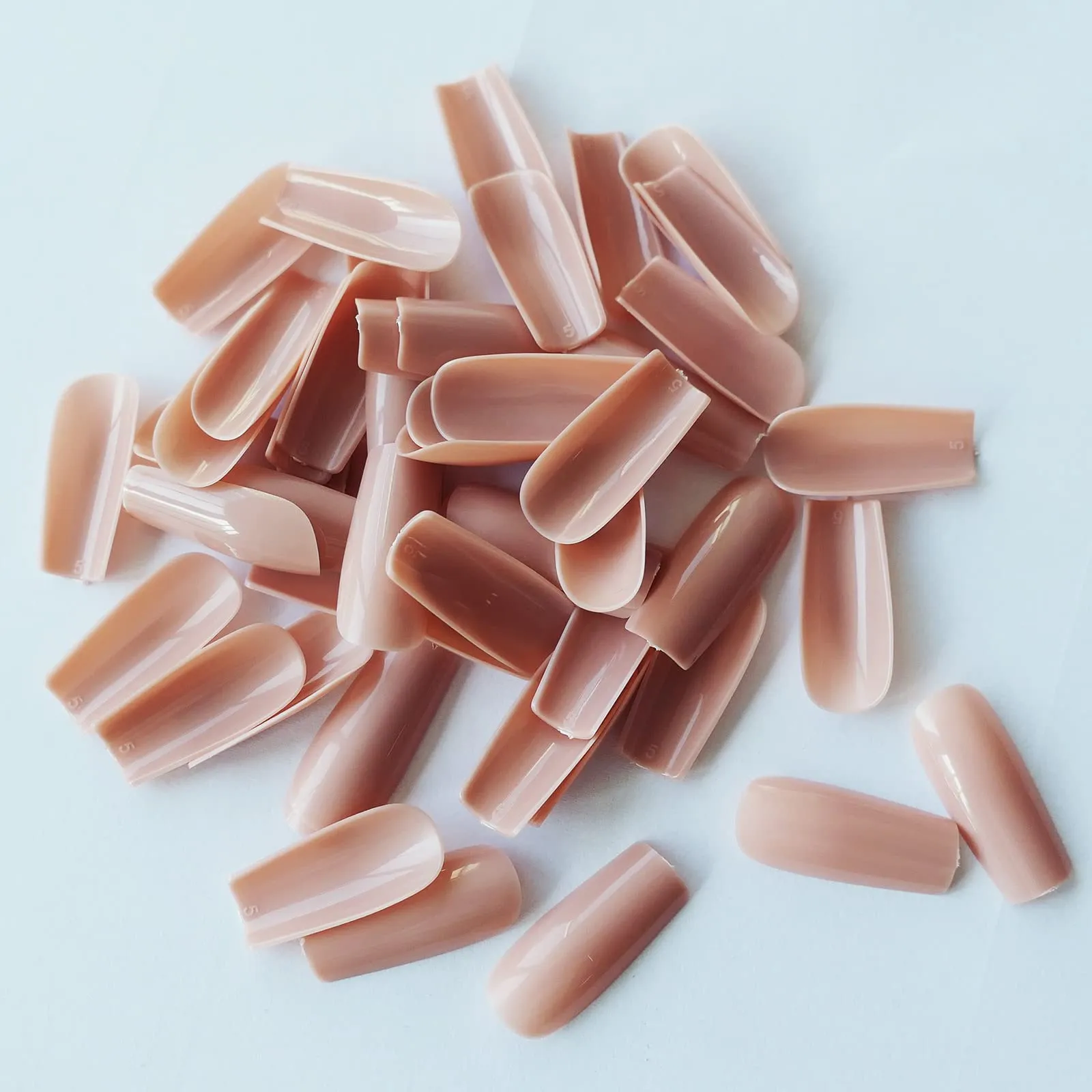 600pc Medium Square Press on Nails Cololred Straight False Nails Artificial Fingernails 10 Sizes for Women Girls (Jelly Nude)